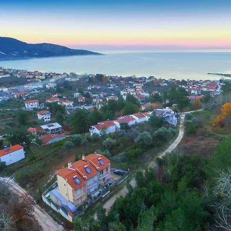 Villa Hilltop Heaven