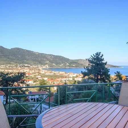 Hilltop Heaven Villa